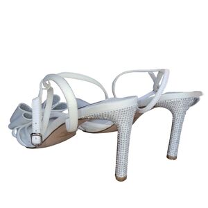 Steve Madden Bridal White Embellished Bow & Heel Stiletto Sandals Size 11 NWOB